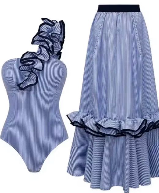 Conjunto modelo Marinera