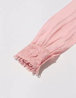 Conjunto modelo Virgin rosa