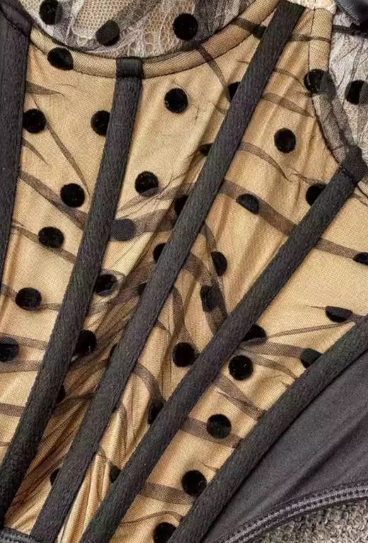 Corpiño modelo Brigida