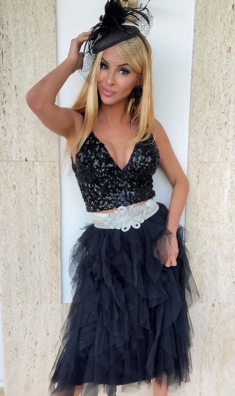 Falda larga modelo Tul negro