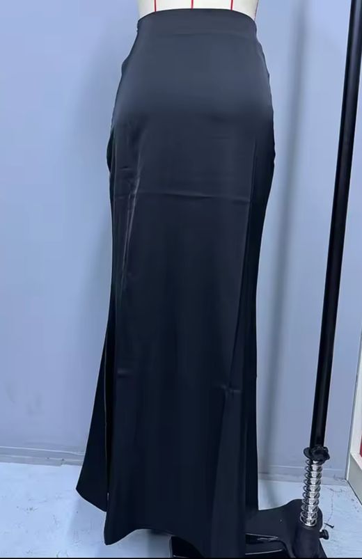 Satin skirt
