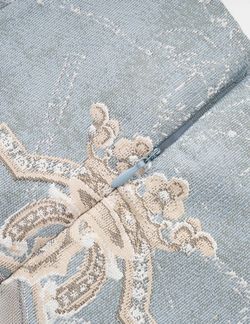 Senior Flowers skirt model