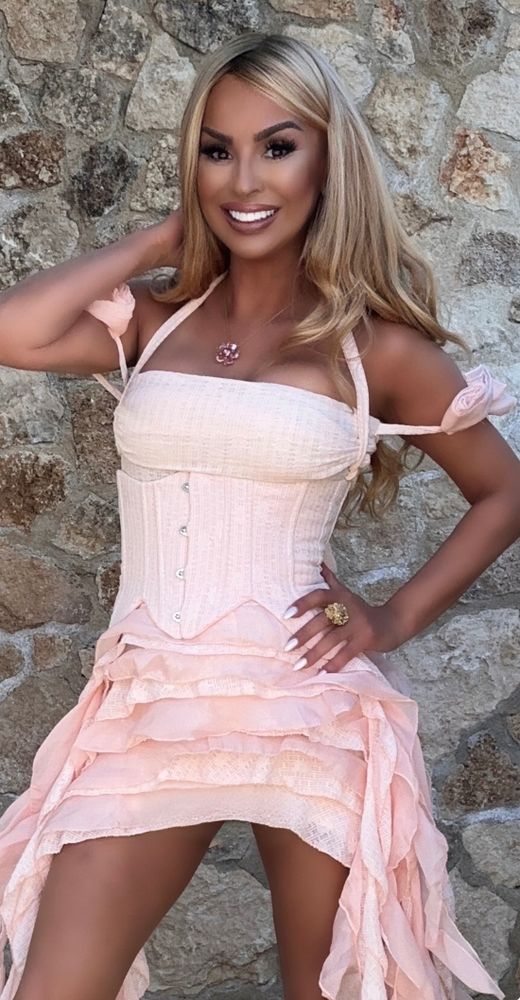 Mini vestido asimétrico modelo Antonietta