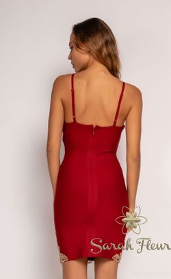 Vestido bandage melenia burdeos
