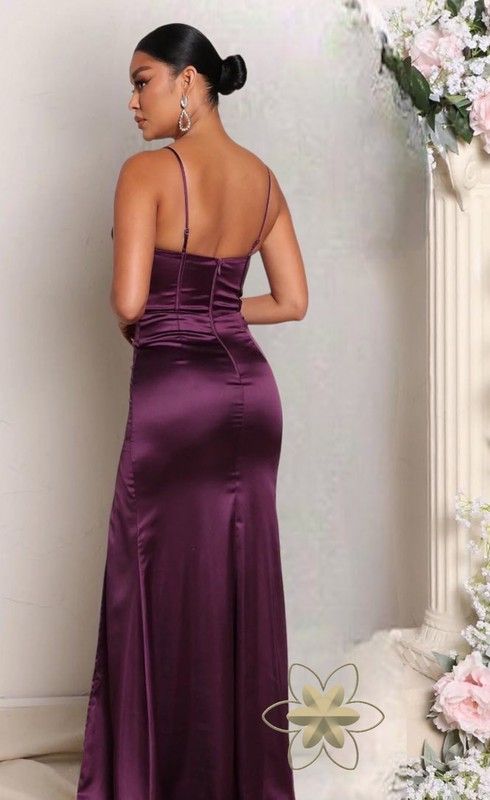 Vestido mercedes morado