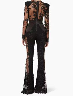 Combinaison modèle élégante