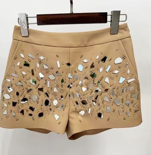 Pantalón corto modelo Espejos