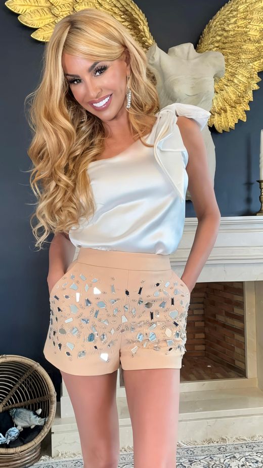 Pantalón corto modelo Espejos