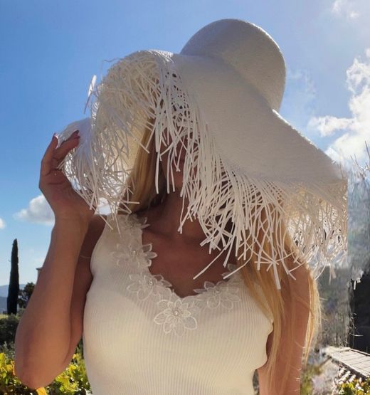 White hat Hawaii model