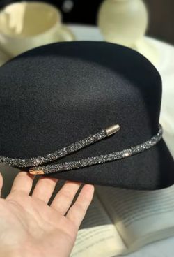 Chic Me black hat