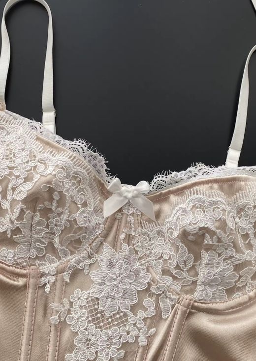 Corset modèle Prisma