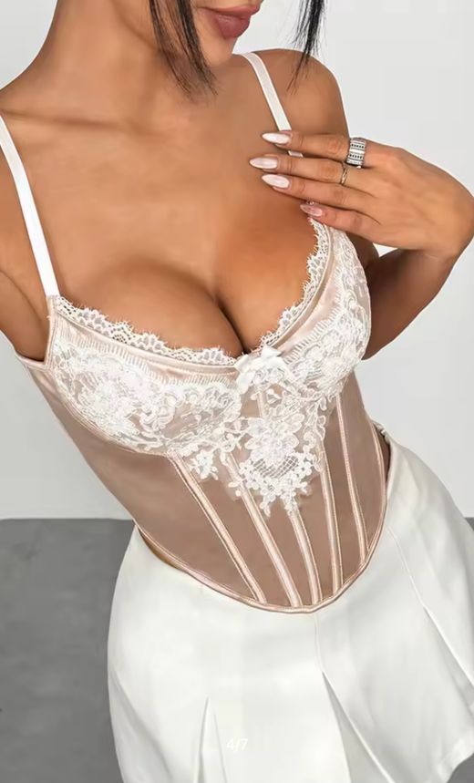 Corset modèle Prisma