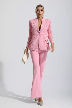 Costume modèle Rosal Rosa