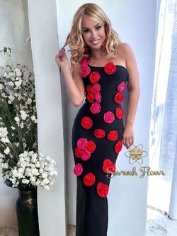 Natalia model bandage dress