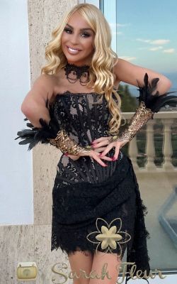 Vestido de encaje negro modelo Samantha
