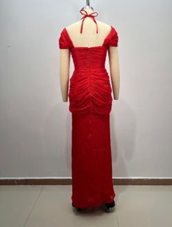 Vestido de encaje rojo modelo Amanda