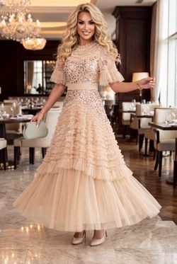 Vestido de tul modelo Griselda Beige