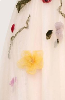 Vestido de tul modelo Princesita
