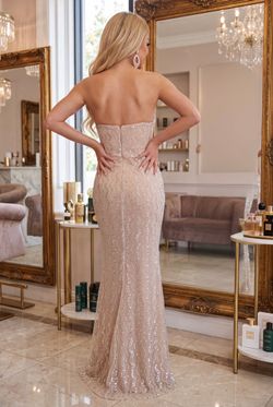 Deborah model dress
