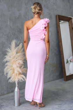 Vestido modelo Brunette Rosa
