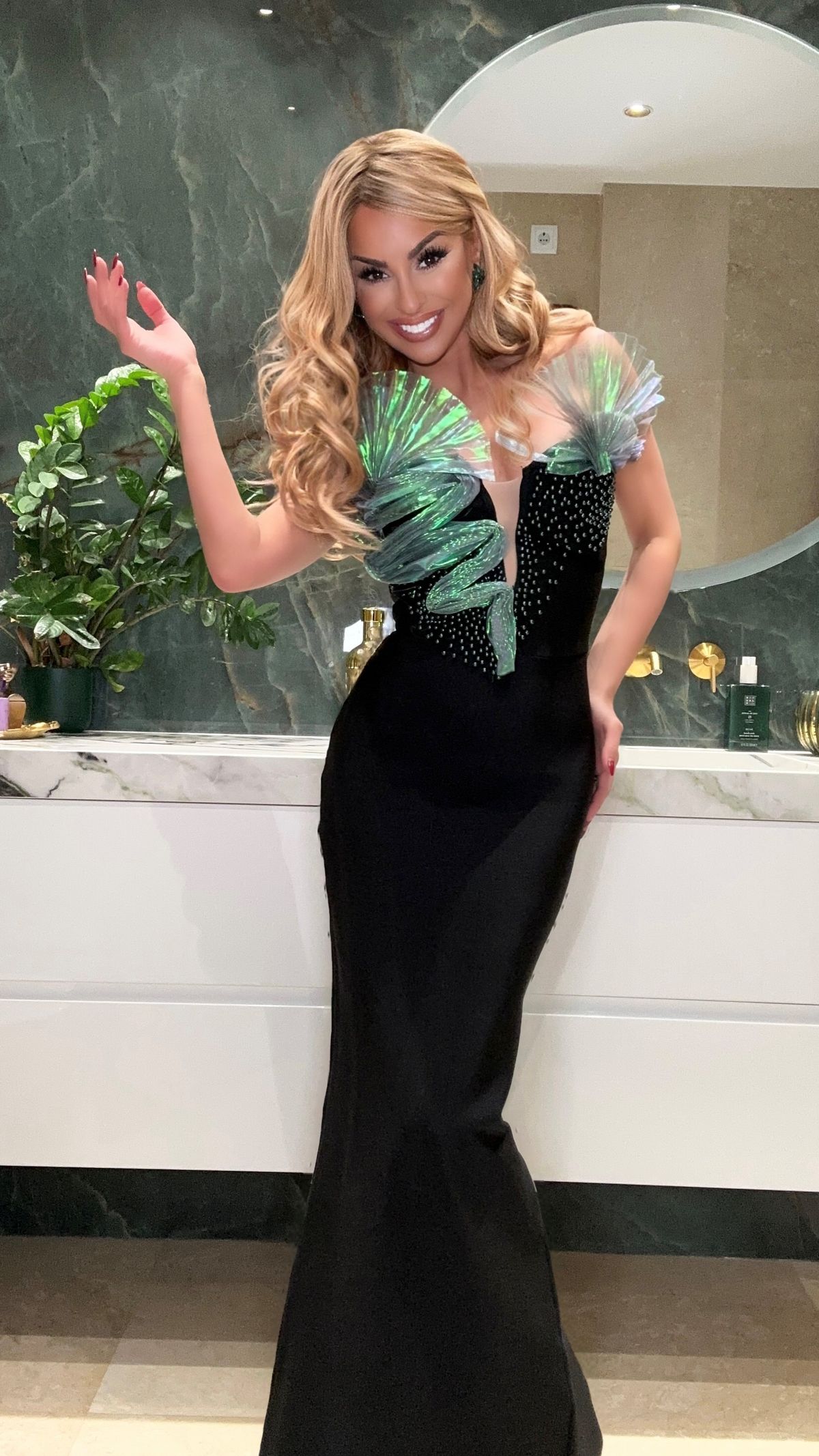 Vestido modelo Adela L