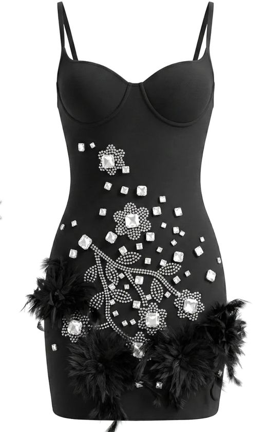 Vestido modelo Albania negro