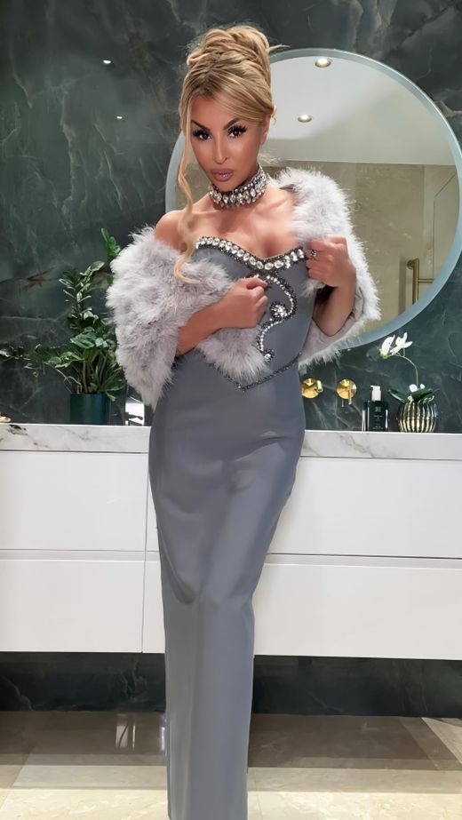 Vestido modelo Alicia