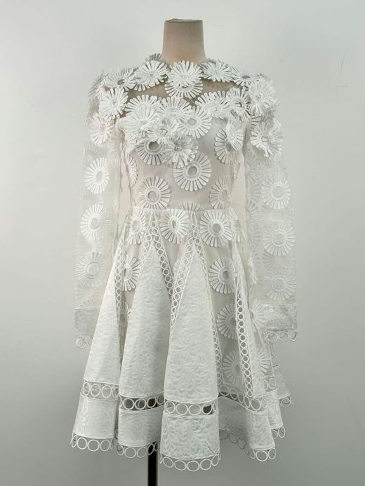 Vestido modelo Margarita