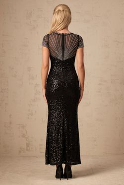 Vestido modelo Amelia