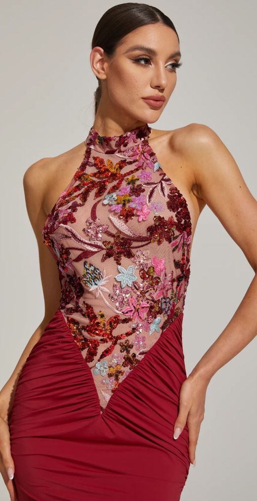 Vestido modelo Argentina burdeos