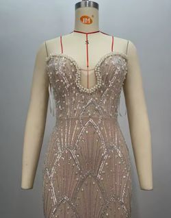 Vestido modelo Atenea