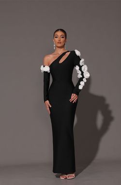 Vestido modelo Belleza