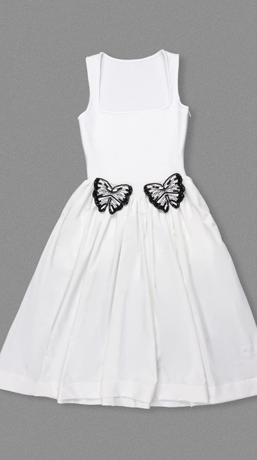 Black butterfly model dress