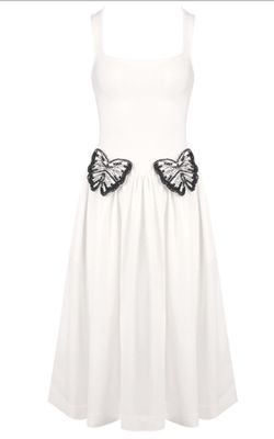 Black butterfly model dress