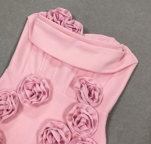 Robe modèle rose Blume