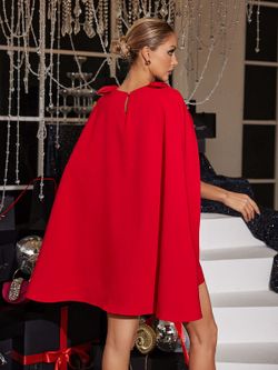 Vestido modelo Caperucita Roja