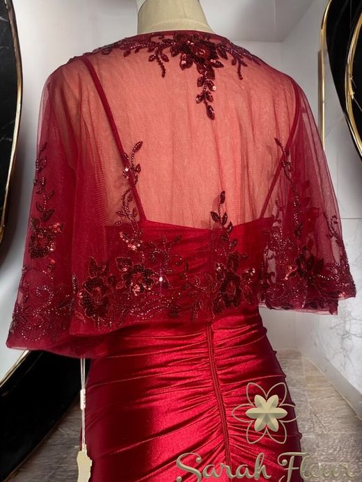Vestido modelo Carina Rubí