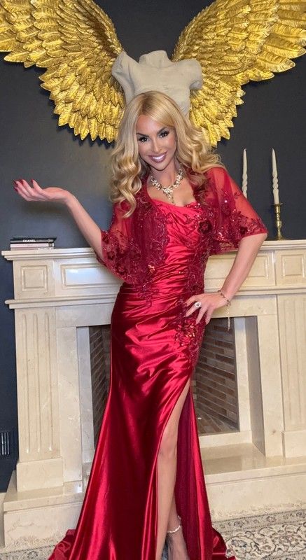 Vestido modelo Carina Rubí