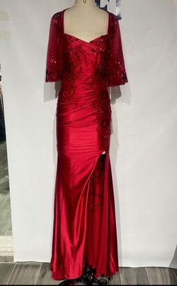 Vestido modelo Carina Rubí