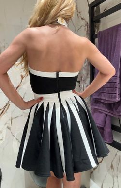 Caroline model dress