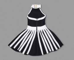 Caroline model dress