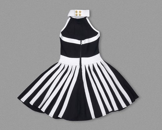 Caroline model dress