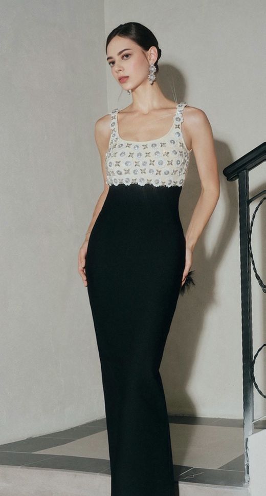 Vestido modelo Gatita