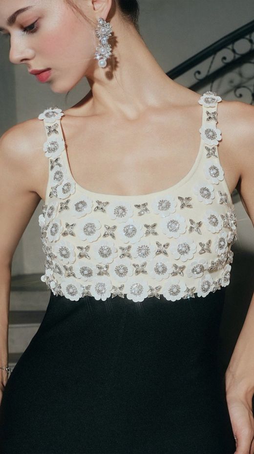 Vestido modelo Gatita