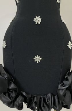 Vestido modelo Celeste negro