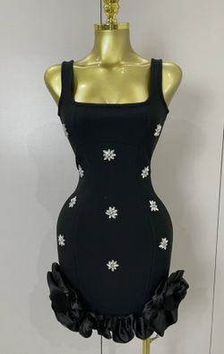 Vestido modelo Celeste negro
