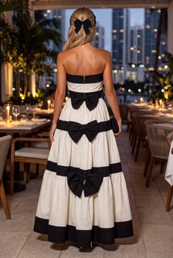Vestido modelo Audrey