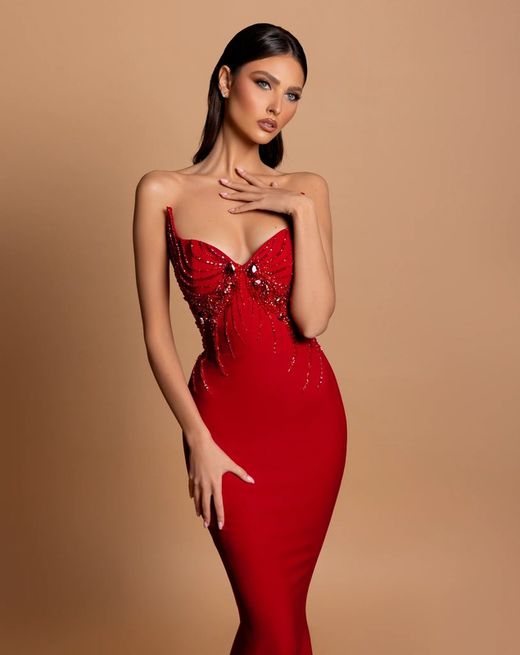 Chopard model dress