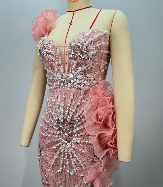 Robe modèle Clandestina