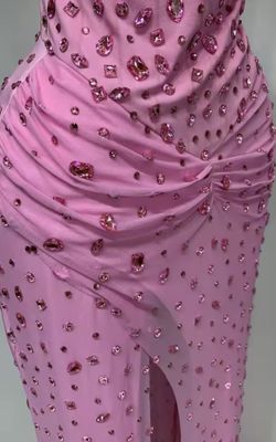 Robe à cœur rose